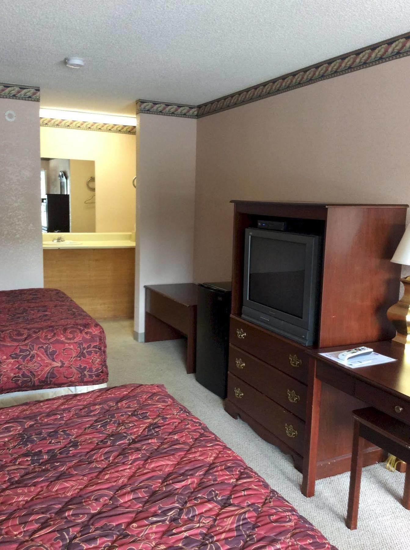 Budget Inn Calhoun Buitenkant foto